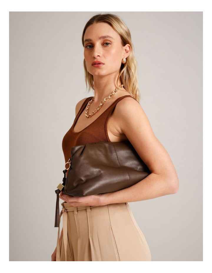 Andrea Leather Clutch Bag in Chocolate