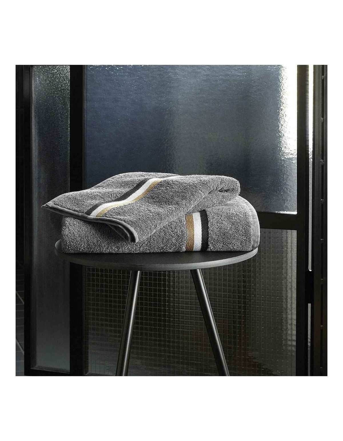 B Linea 90cm x 150cm Cotton Bath Sheet Magnet Grey