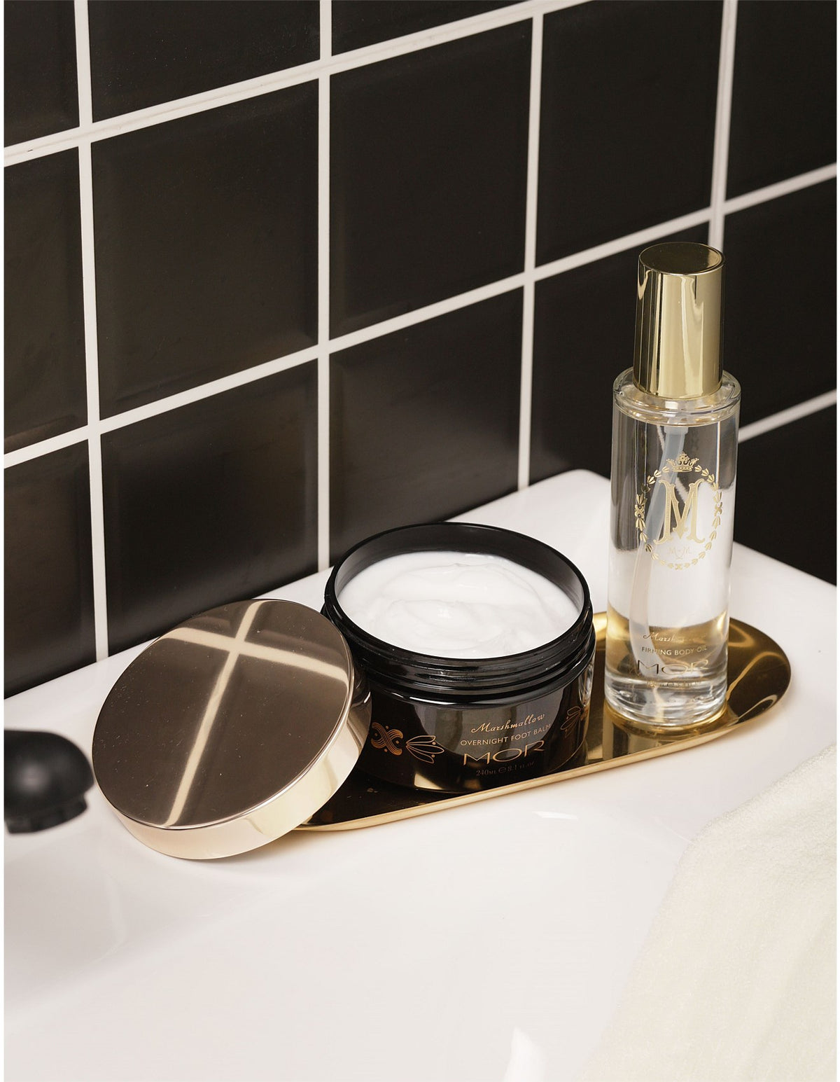 Marshmallow Overnight Foot Balm With Sockettes 240ml