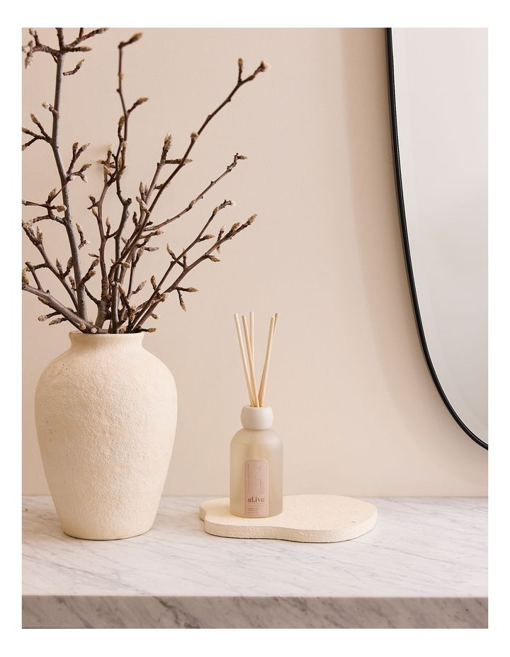 Reed Diffuser Apricot & Sweet Fig