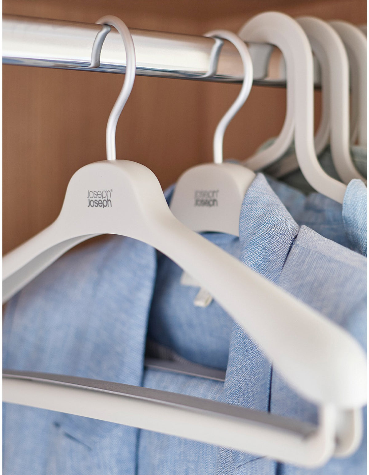 Orderly 42cm Set of 2 Suit and Coat Hangers Ecru