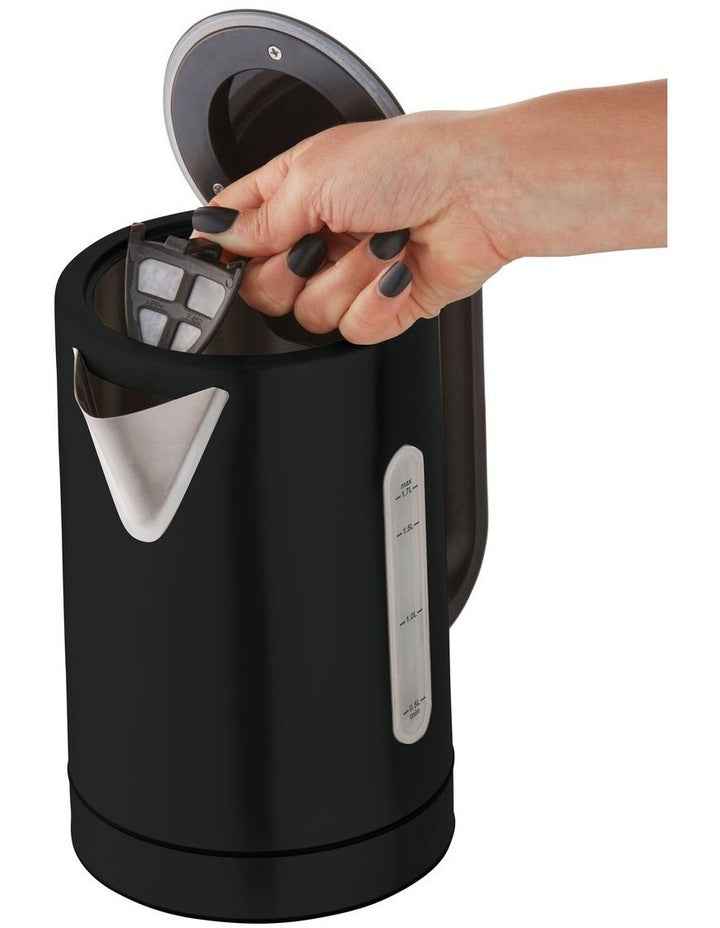 Russell Hobbs Addison Digital Kettle in Black
