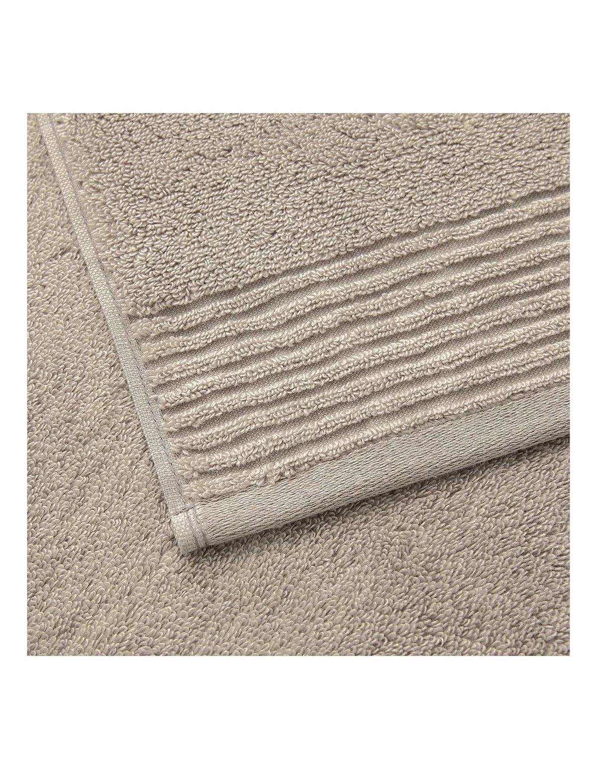 ALIZEE BATH TOWEL