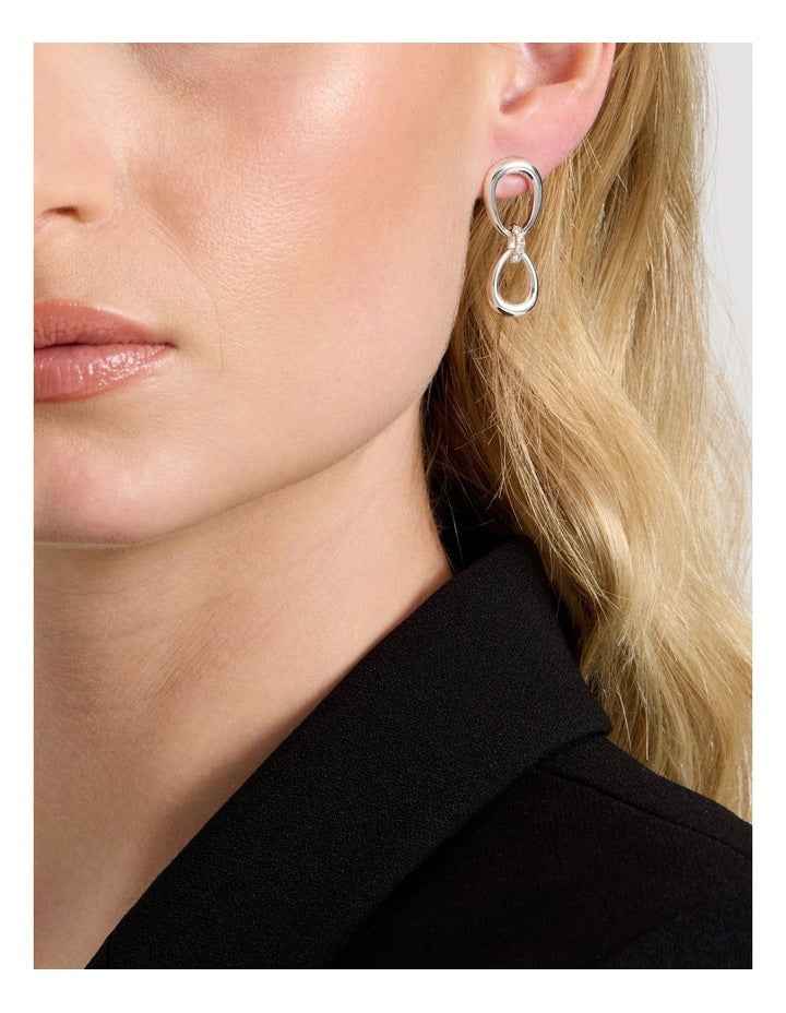 Link Earrings in Silver