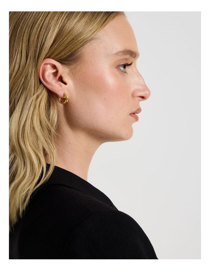 Small Hoop in Gold