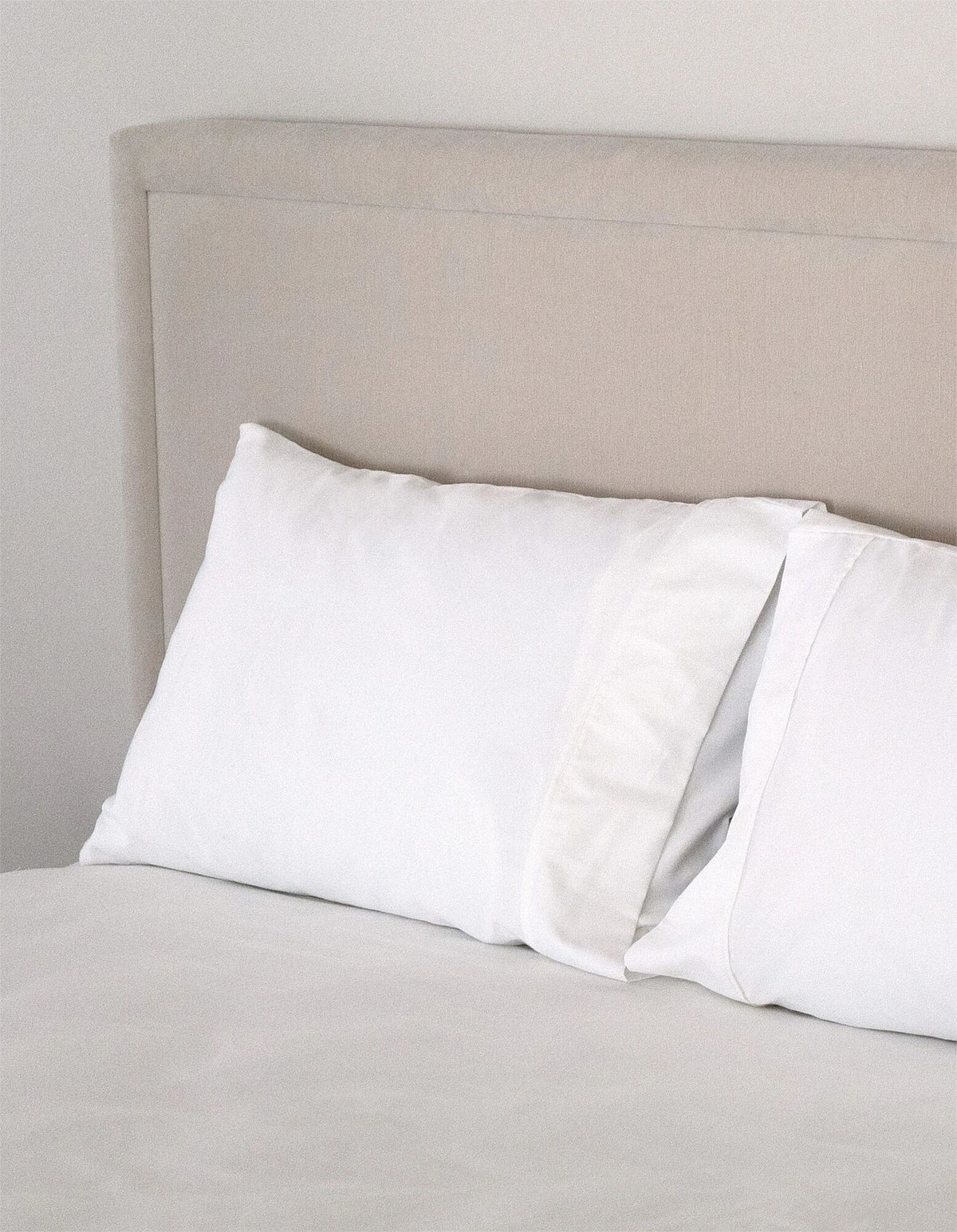 Cumulus Neverslip Queen Fitted Sheet Set