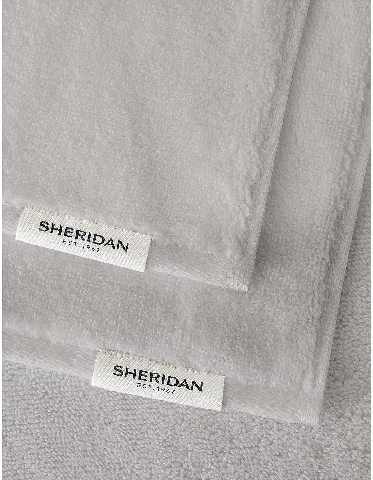 AVEN HAND TOWEL IN VAPOUR