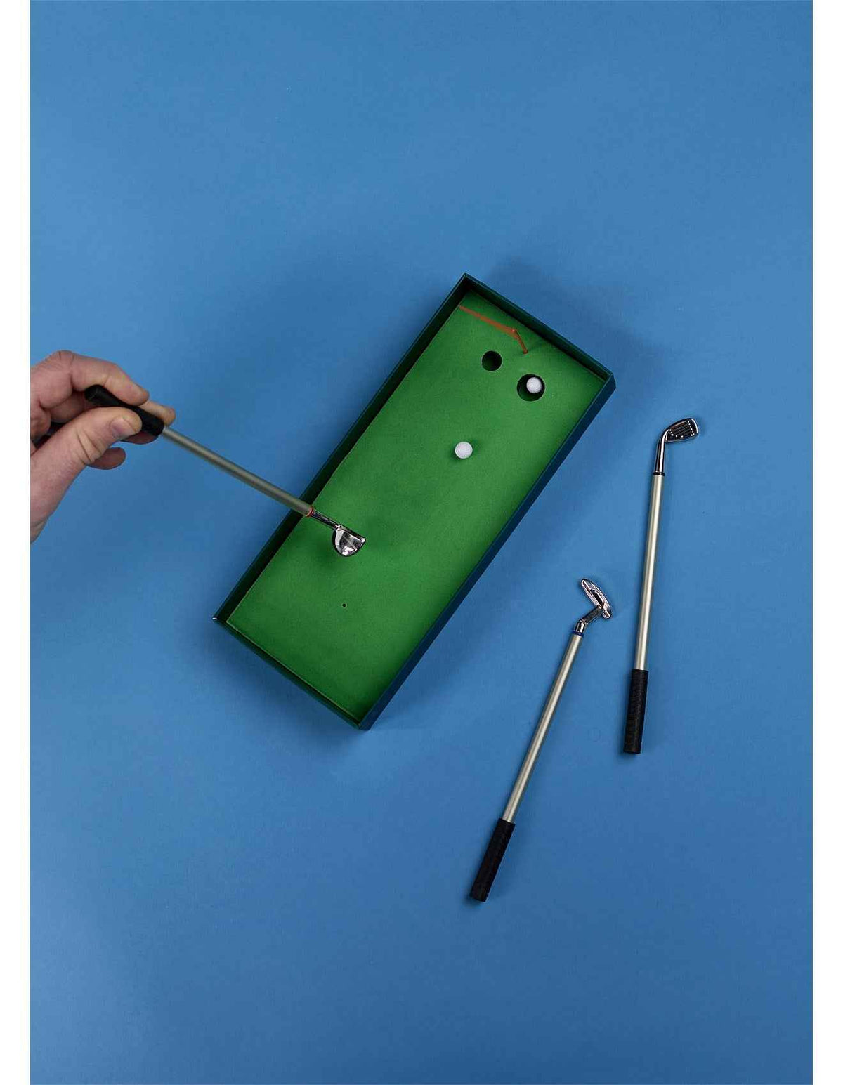 Golf Club Pens and Putt Practice