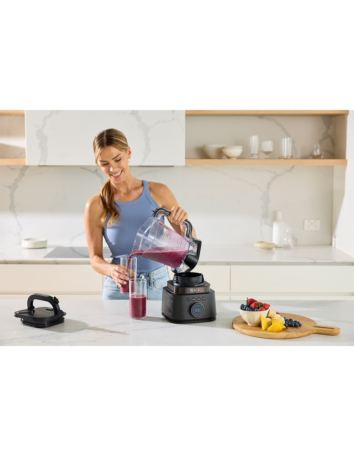 QX301 Stealth IQ Duo Power Blender Pro