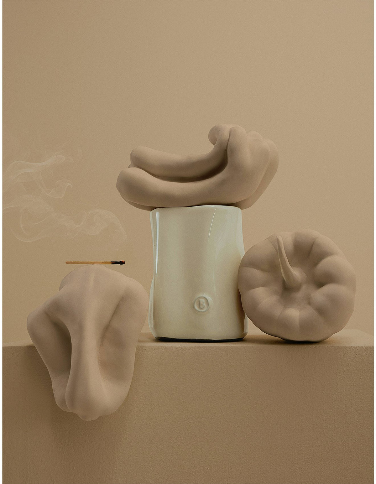 Skinwood 300g Soy Wax Ceramic Candle Ivory