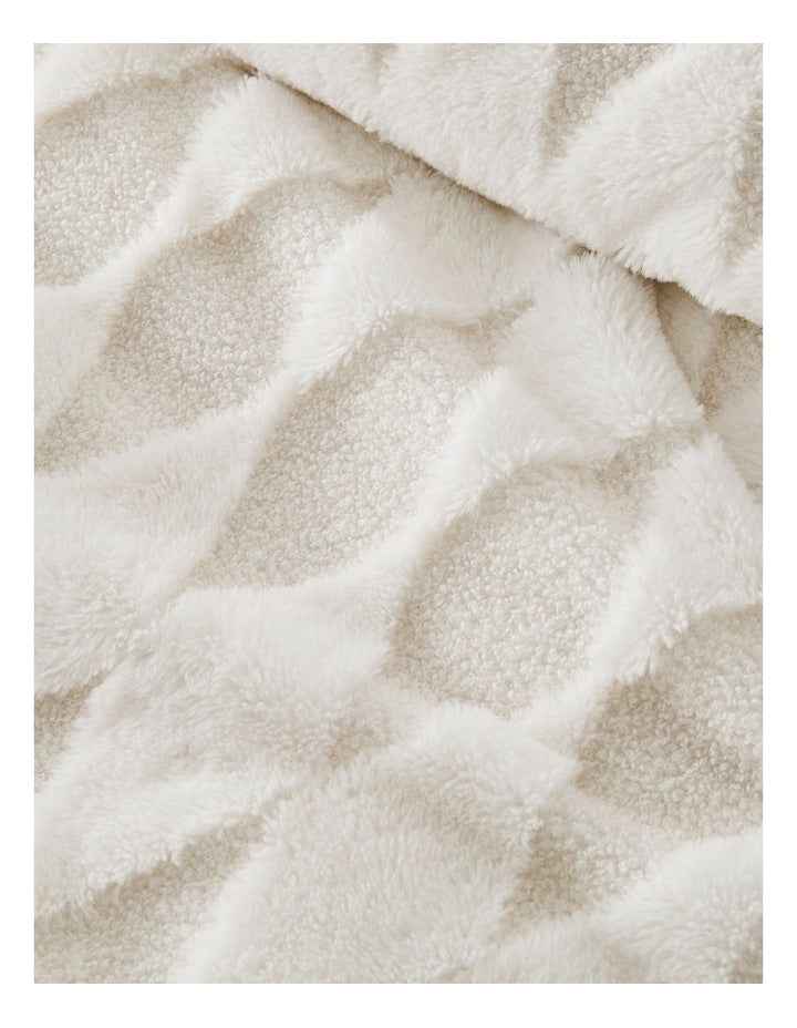 Teddy Faux Fur Quilt Cover Set in Vanilla