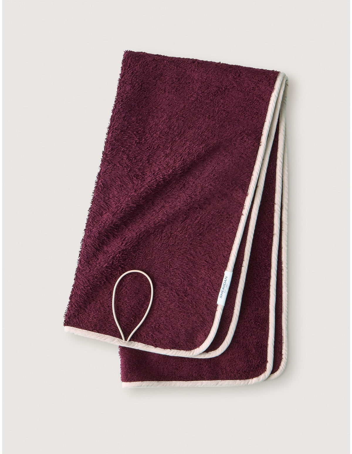 EVERYWAY LARGE GYM TOWEL IN DARK CHERRY