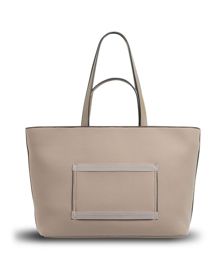The Blake Tote Bag in Mushroom