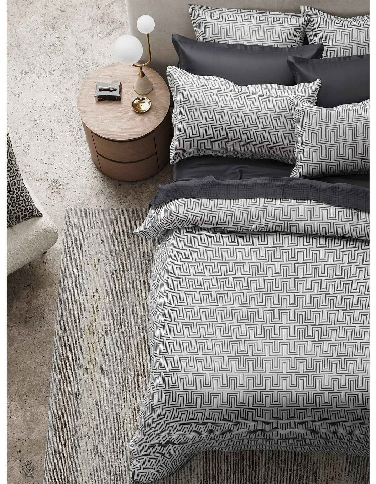 Yves Duvet Set King