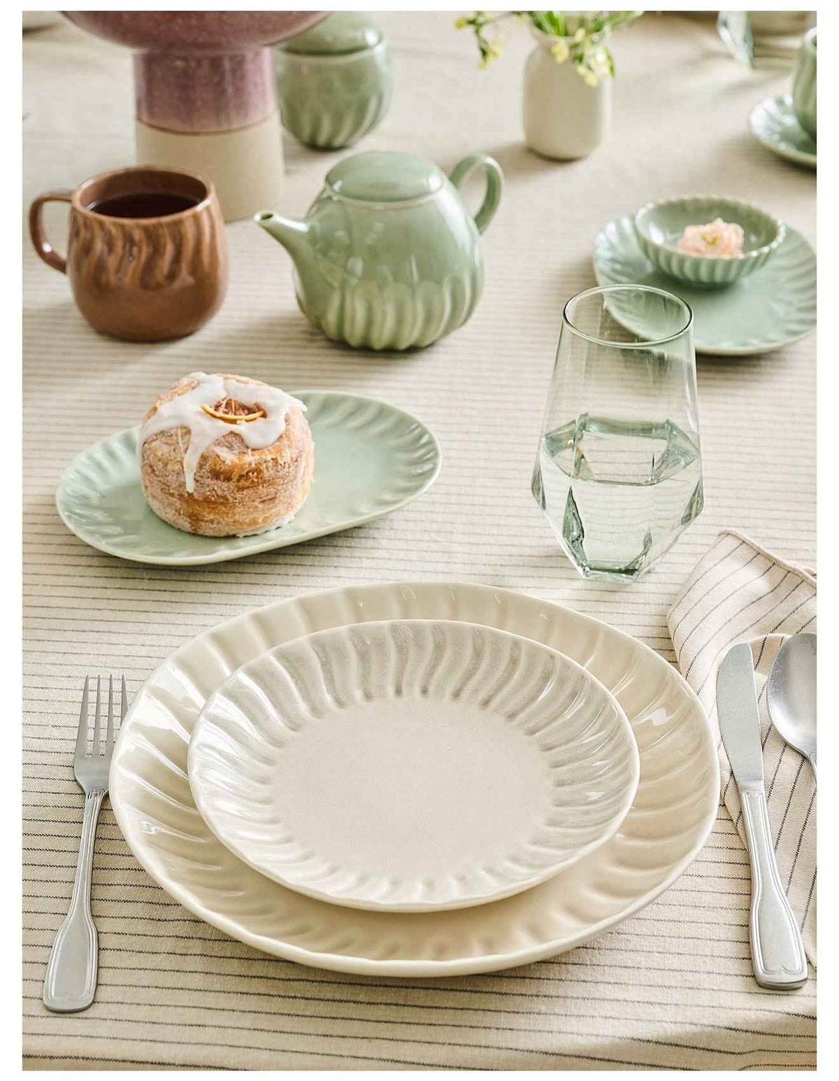 Ritual Side Plate Frost 20cm