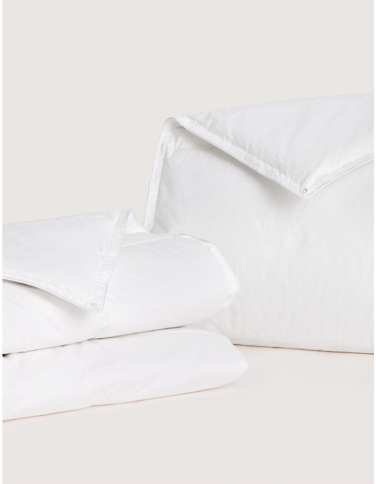 DELUXE FEATHER & DOWN SUPER KING HALF LIGHT QUILT