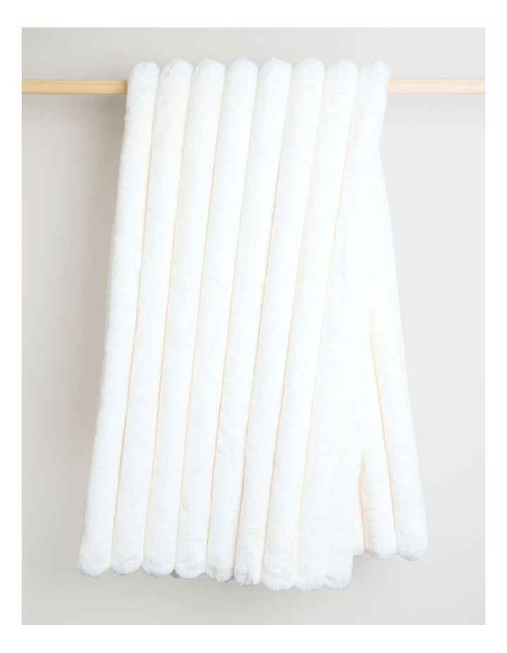 Chunky Rib Blanket in Winter White