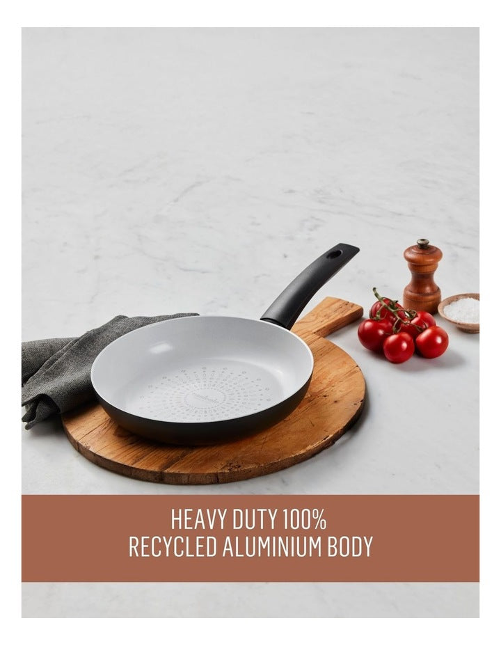 Essenza Nonstick Ceramic Open French Skillet 24cm in Black