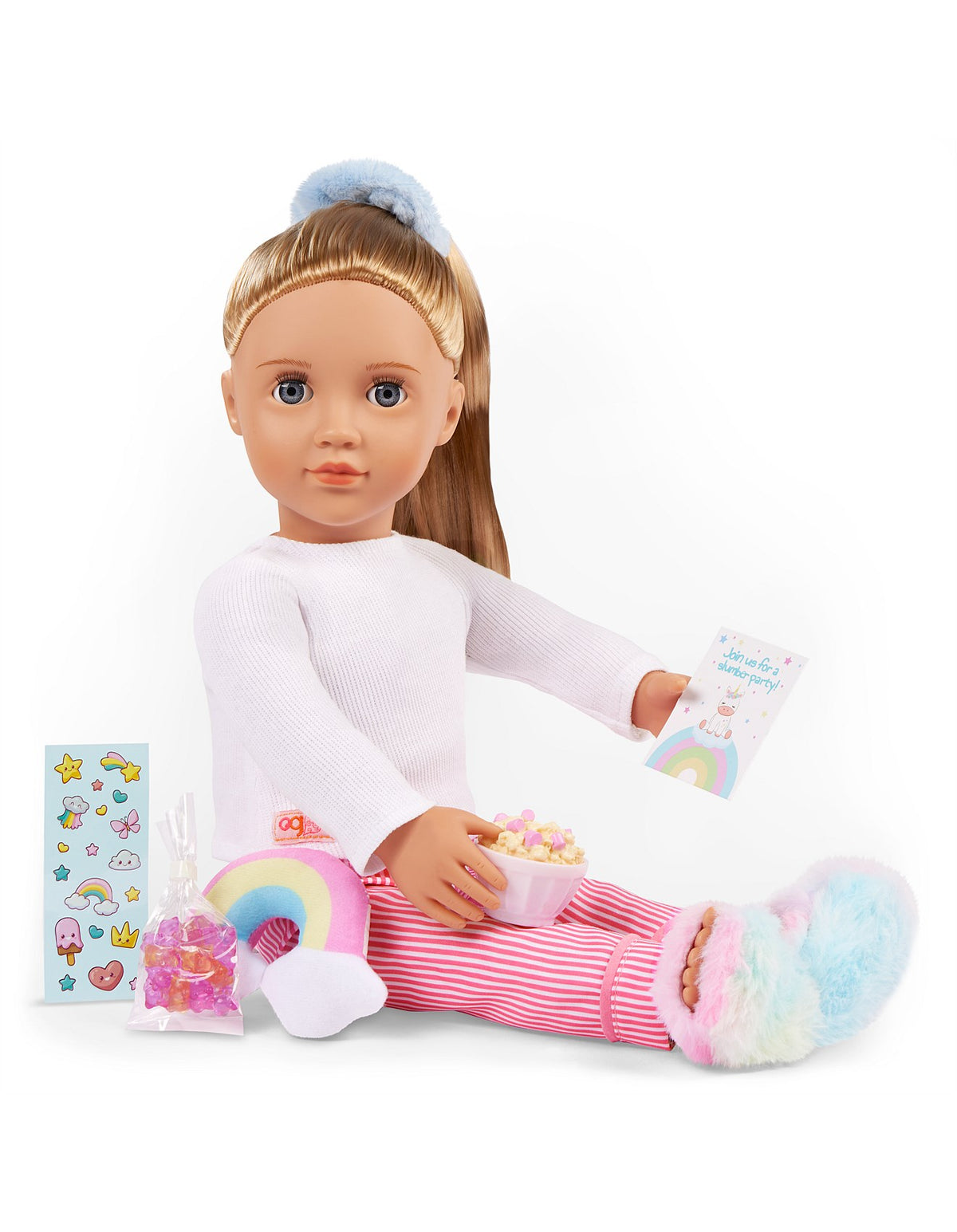 DELUXE PAJAMA OUTFIT WITH RAINBOW PILLOW