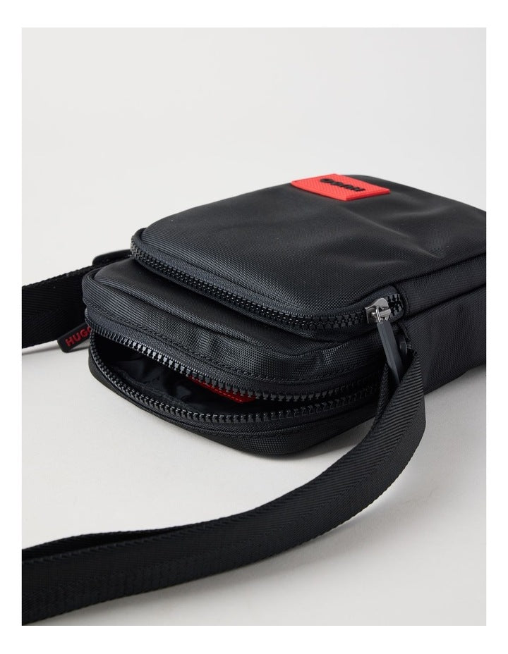 Ethon 3.0_Ns Pocket Crossbody Bag in Black
