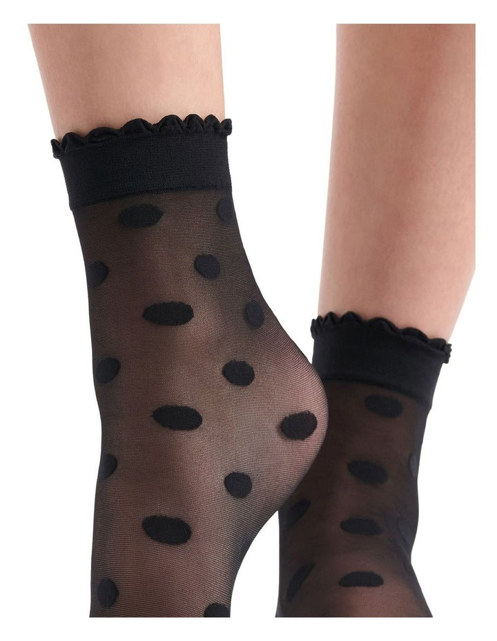 Anklet Spotted Scallop in Black