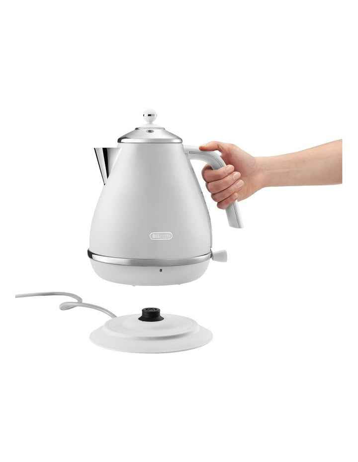 Icona Capitals 1.7L Kettle KBOC2001IW in Helsinki White