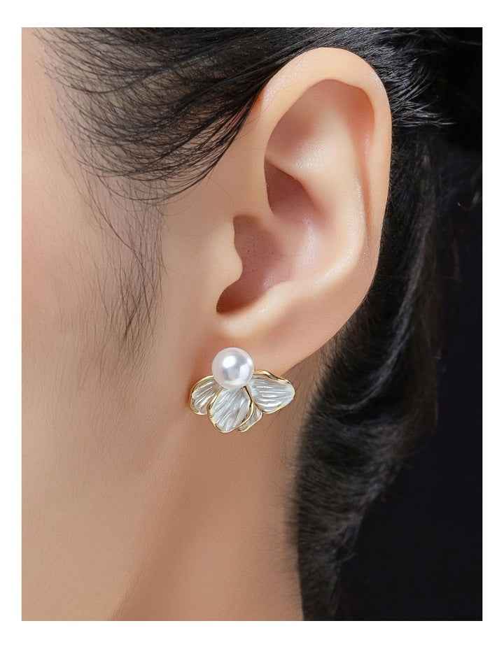 Enamel Petal Peral Studs GJEE112M in Gold