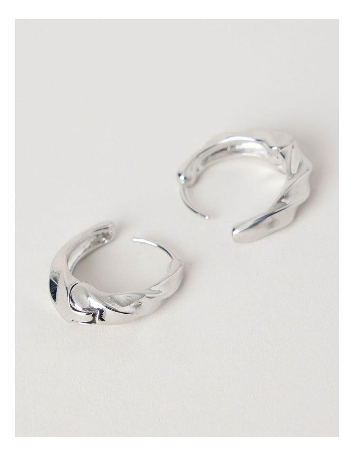 Twist Earring in Silver