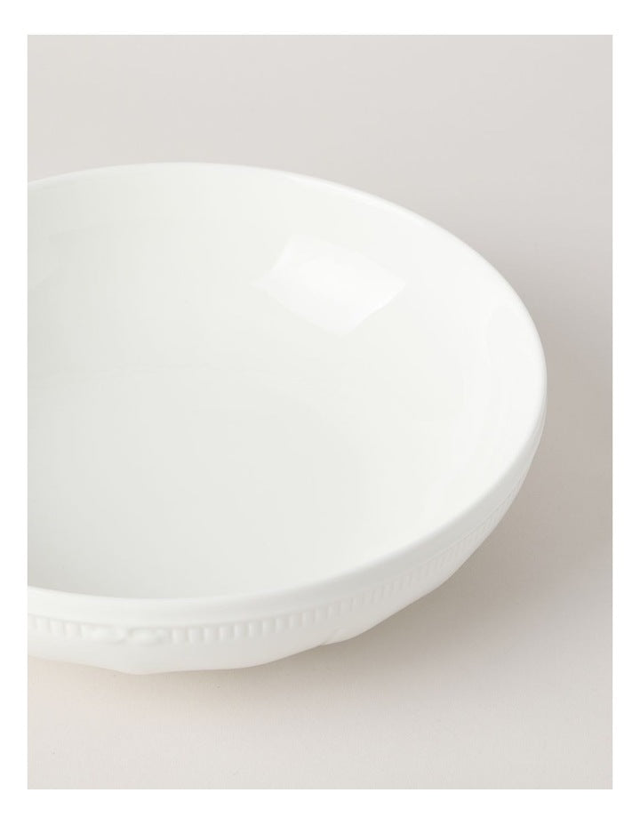 Bella Scalloped Serving Bowl 29cm in White