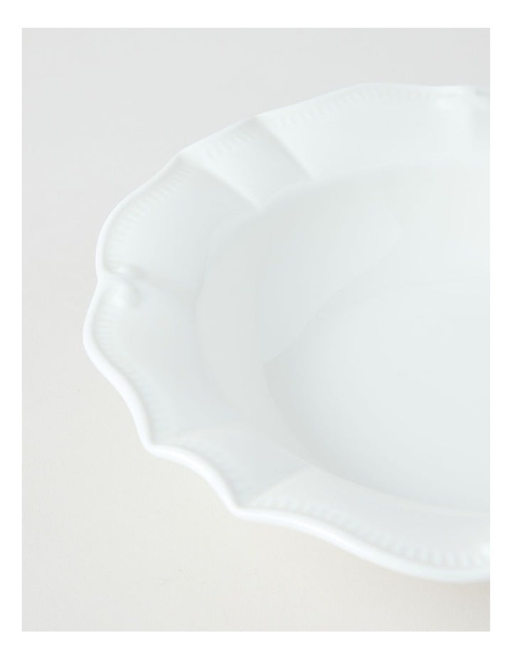 Bella Scalloped Pasta Bowl 22.8cm in White