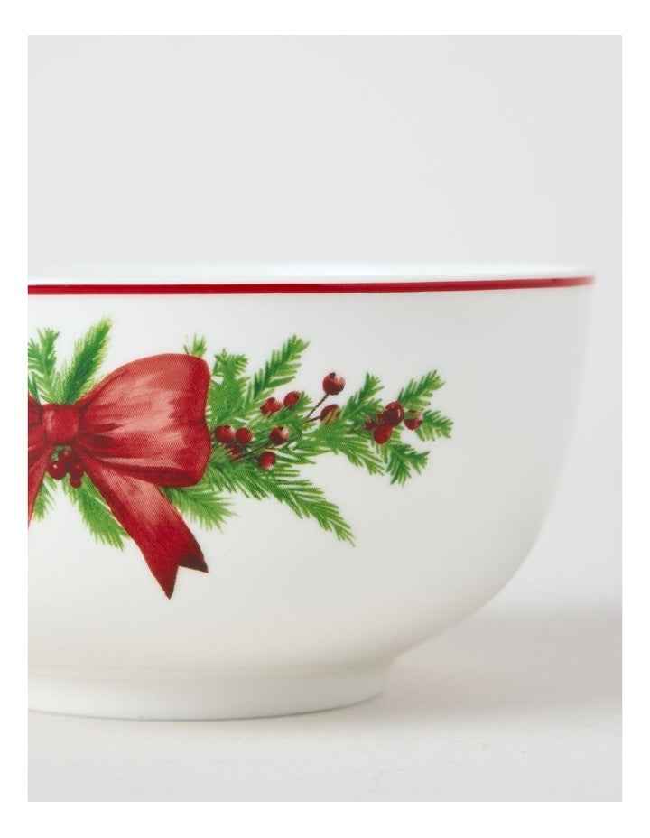 Heirloom Christmas Wreath Bowl Set of 4