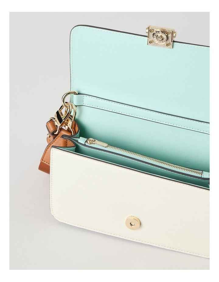 Lyon Shoulder Bag in Mint