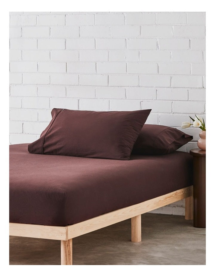 Stonewashed Cotton Pillowcase Pair in Bitter Chocolate