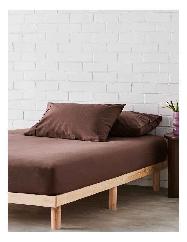 Stonewashed Cotton Pillowcase Pair in Milk Chocolate