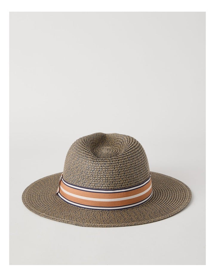 PANAMA HAT MOCHA