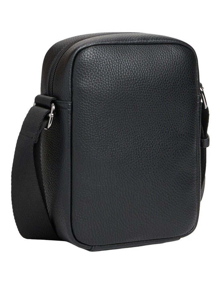 Logo Stripe Reporter Bag in Black