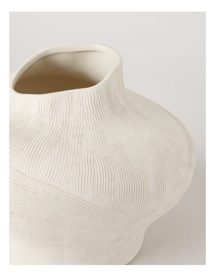 Rowan Textured Ceramic Vase 18cm in Beige