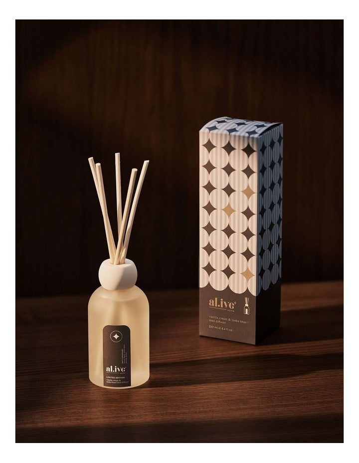 Reed Diffuser in Vanilla Cream & Tonka Bean