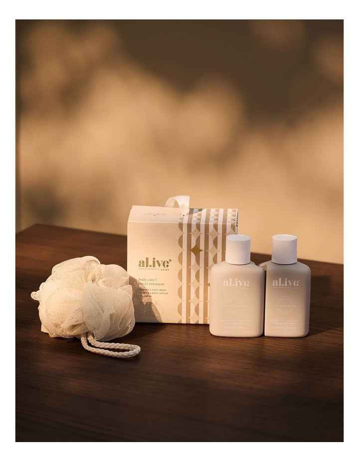 Body Care Travel Ornament in Sea Cotton & Coconut