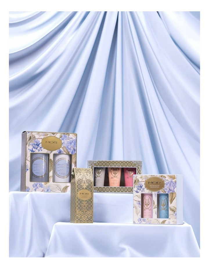 A Gilded Ensemble Gift Set