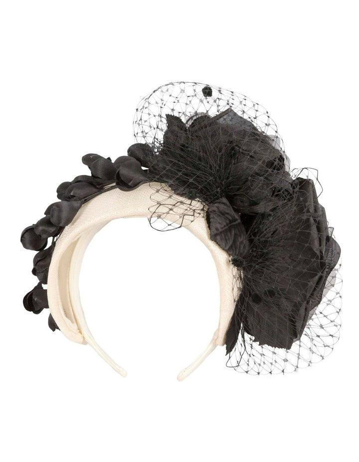 Fillies S337 Cream/Black Fascinator Fascinator in Cream/Black