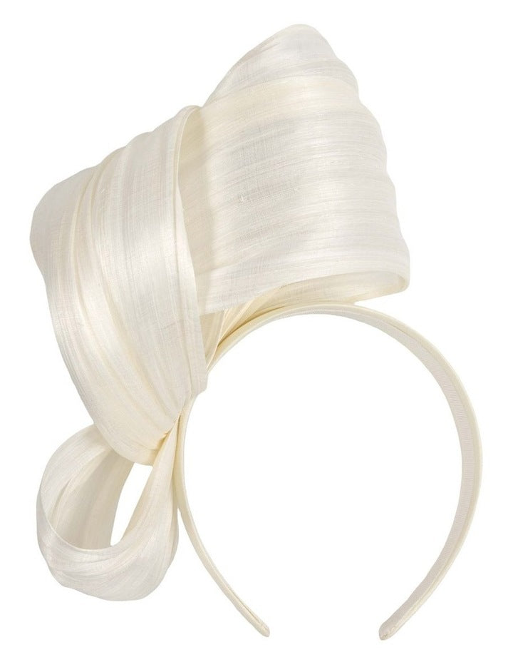 Fillies S347 Cream Fascinator Fascinator in Cream