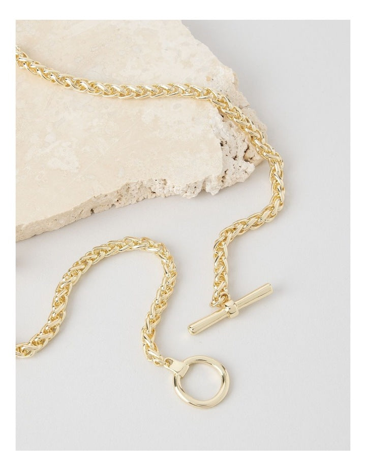 Twisted Rope Chain Necklace in Gold
