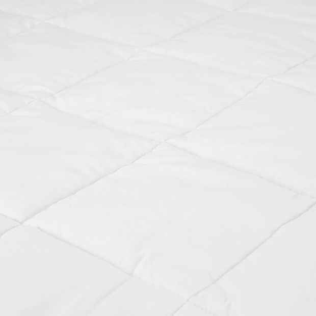 Medium Warmth All Seasons Wool Quilt, Queen Bed - Anko