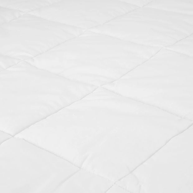 Medium Warmth All Seasons Wool Quilt, Queen Bed - Anko