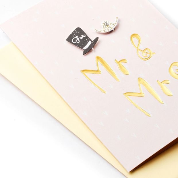 Hallmark Wedding Card - Mr & Mrs