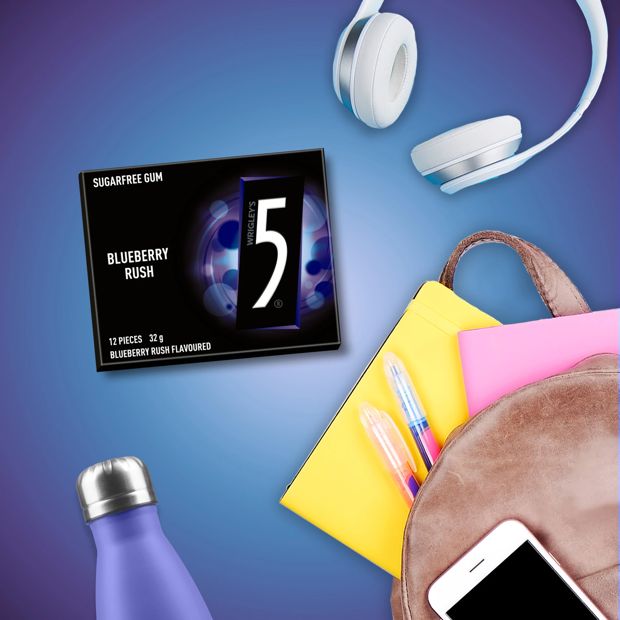 12 Piece Wrigley's 5 Gum Blueberry Rush Sugar Free Chewing Gum 32g