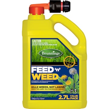 Brunnings Feed 'N' Weed Hose-On 2.7L