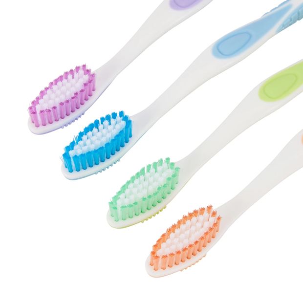 OXX Essentials 4 Pack Adult Toothbrush - Soft