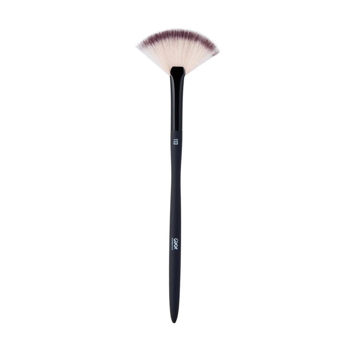 OXX Cosmetics 113 Highlighter Fan Brush - Black